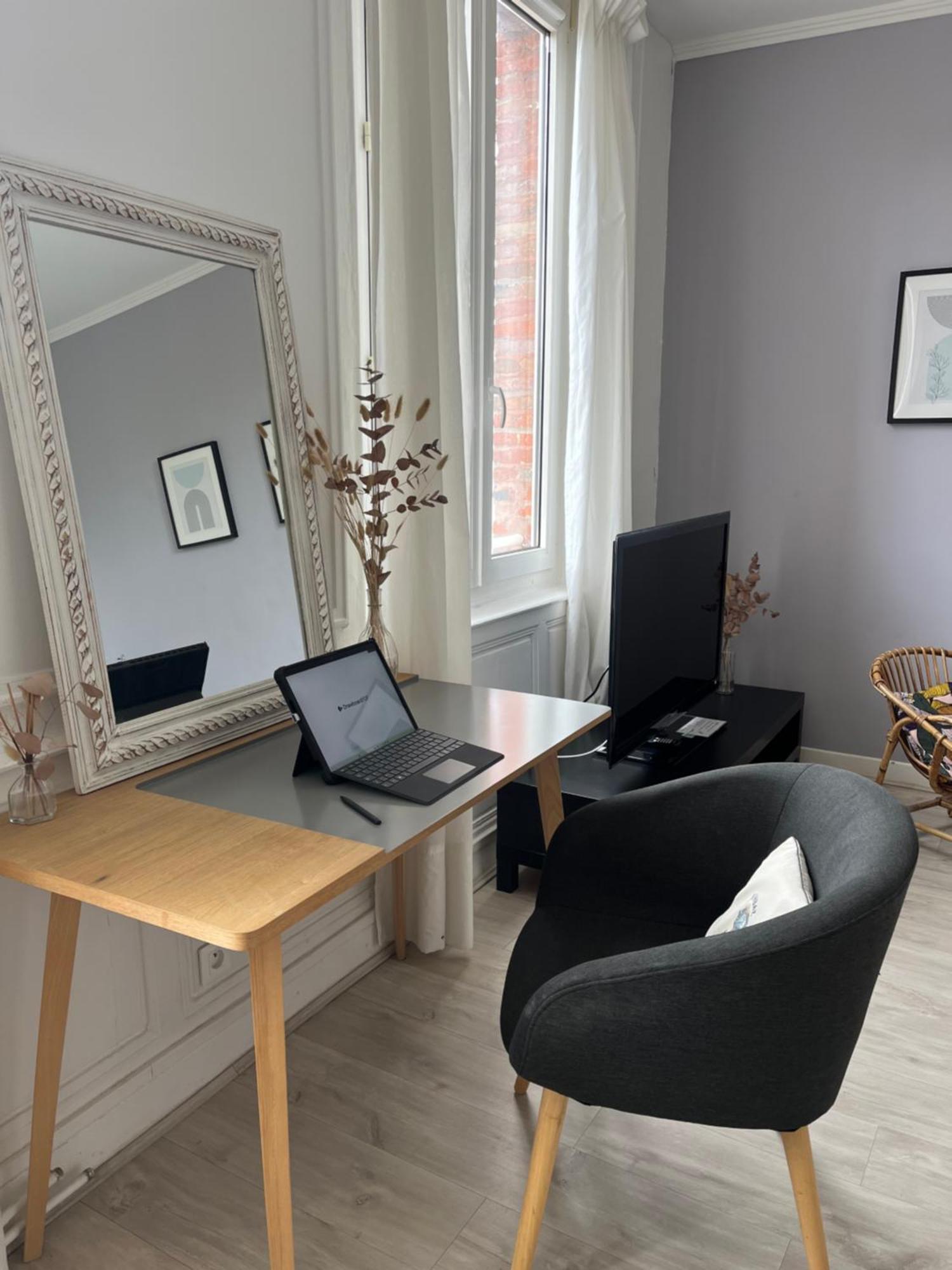 Le Flaubert, Appartement Et Parking En Centre Ville Rouen Kültér fotó